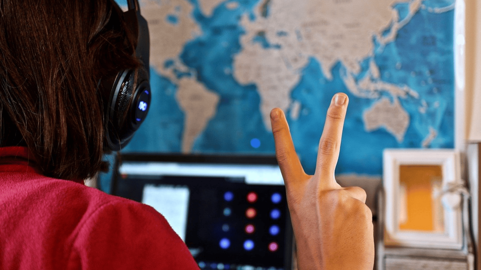 Live Stream